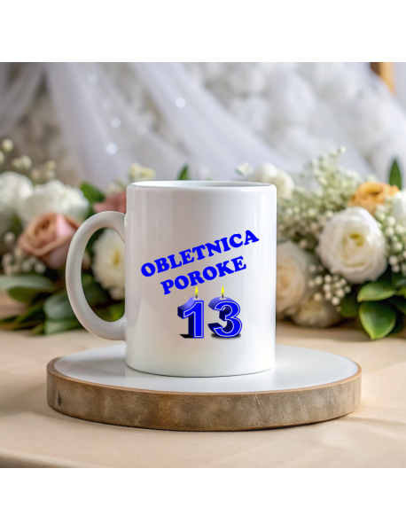 Skodelica obletnica s fotografijo