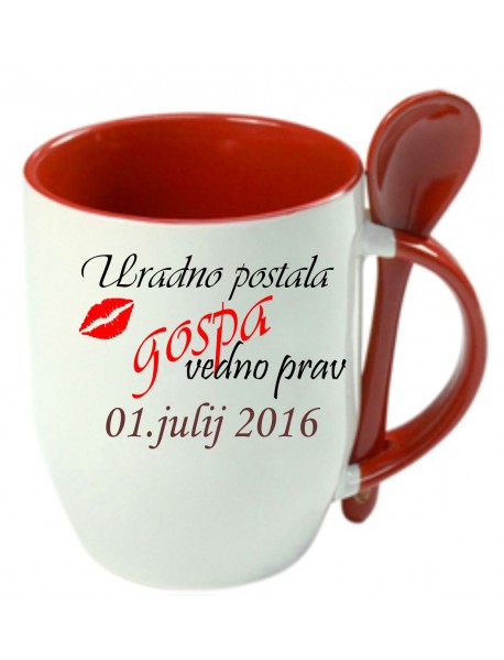 Skodelica - gospa vedno prav